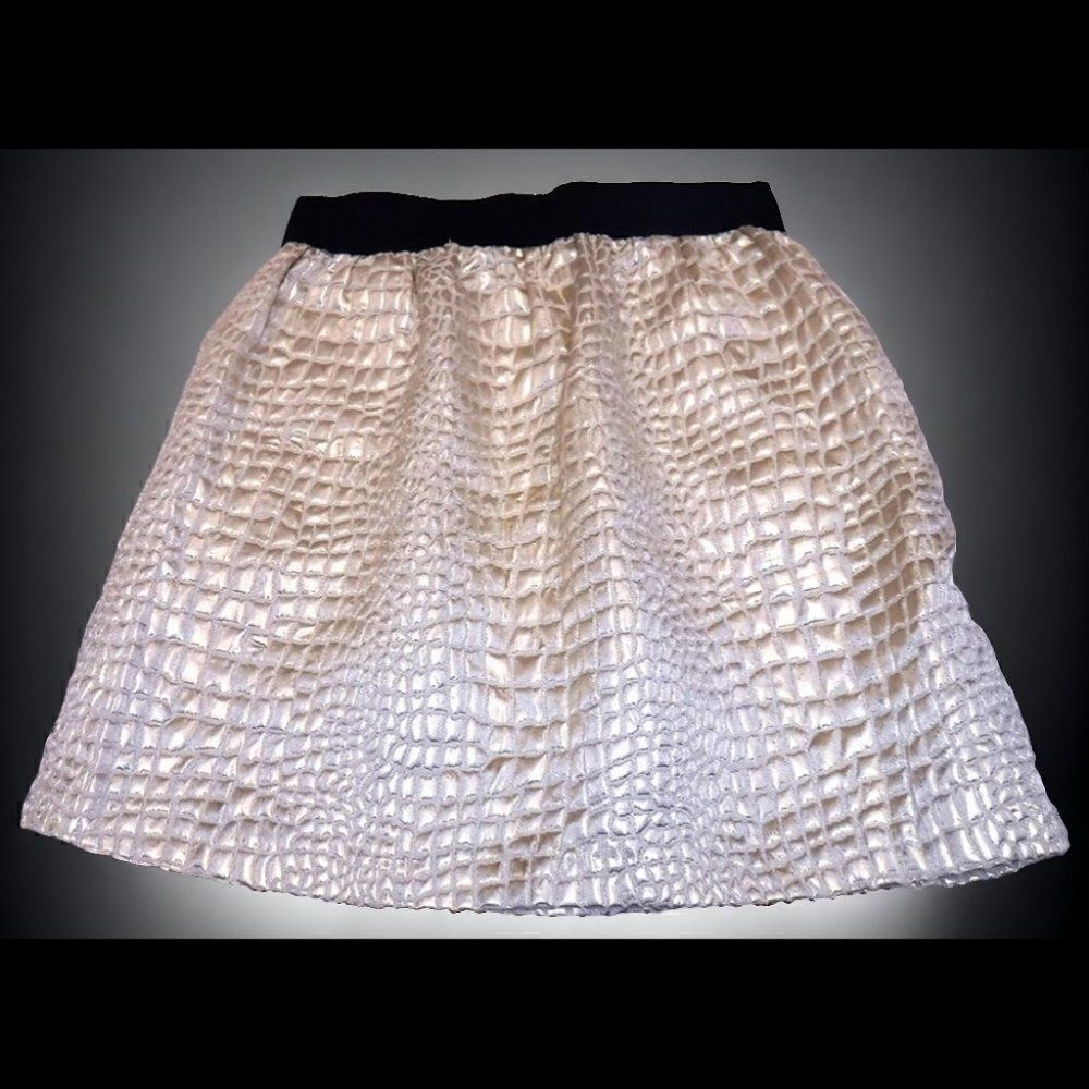 Shimmer gold snakeskin poof short skirt